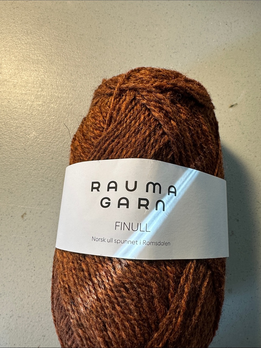 Finull Wool Yarn in Rich Brown
